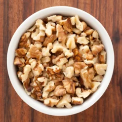 Valnötter i bitar Premium RAW 500g